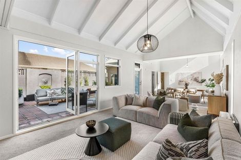 Photo of property in 1/19 Saltburn Road, Milford, Auckland, 0620