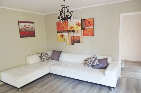 Photo of property in 50 Redcrest Avenue, Red Hill, Papakura, 2110