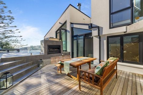 Photo of property in 21 Whareora Terrace, Cashmere, Christchurch, 8022