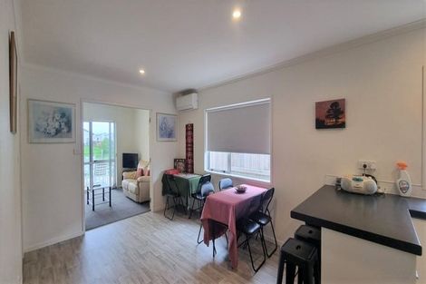 Photo of property in 32 Cupples Street, Papamoa Beach, Papamoa, 3118