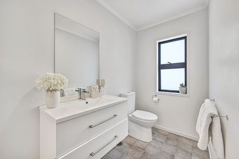 Photo of property in 11 Haroto Street, Manukau, Auckland, 2104