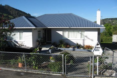 Photo of property in 210 Hampden Terrace, Nelson South, Nelson, 7010