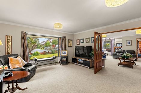 Photo of property in 33 Cherrywood Place, Redwood, Christchurch, 8051