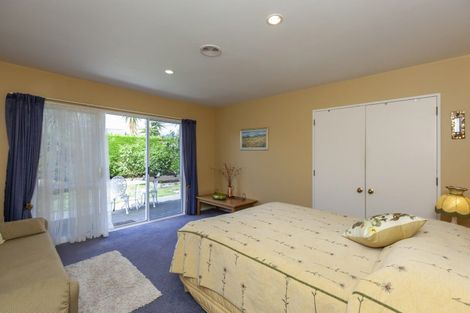 Photo of property in 236 Mazengarb Road, Paraparaumu, 5032