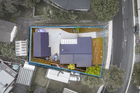 Photo of property in 35 Waimumu Road, Massey, Auckland, 0614