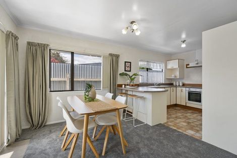 Photo of property in 4a Ronberg Street, Highbury, Palmerston North, 4412