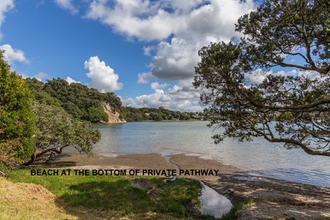 Photo of property in 8 Wendy Hood Way, Snells Beach, 0920