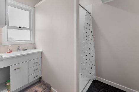 Photo of property in 180 Taupaki Road, Taupaki, Henderson, 0782