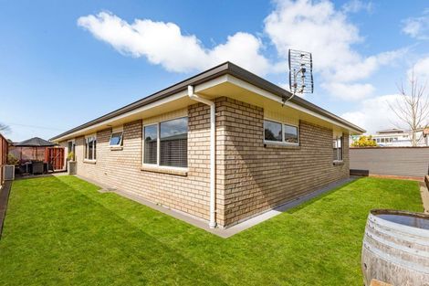 Photo of property in 35 Hamlet Street, Stratford, 4332