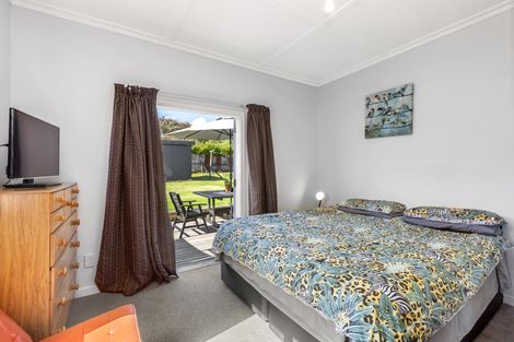 Photo of property in 20 Smith Street, Raglan, 3225
