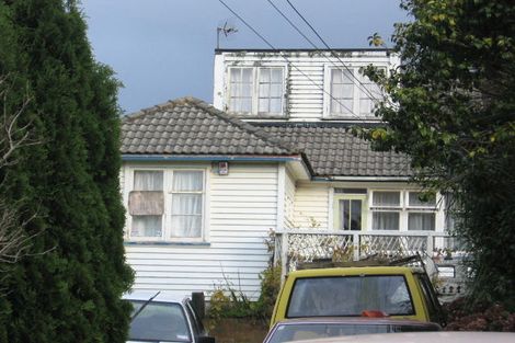 Photo of property in 73 Broderick Road, Johnsonville, Wellington, 6037