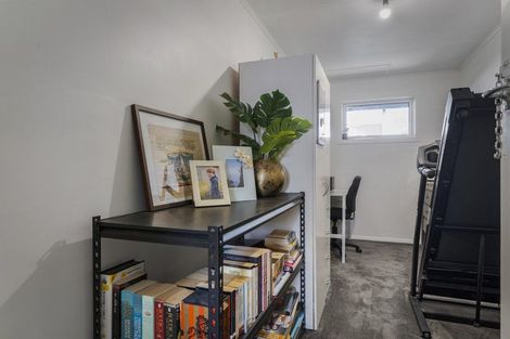 Photo of property in 200 High Street South, Carterton, 5713
