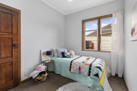 Photo of property in 77a Riverside Drive, Waiwhetu, Lower Hutt, 5010