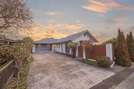 Photo of property in 5 Excalibur Place, Burwood, Christchurch, 8083