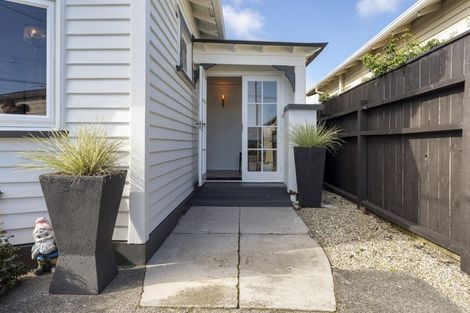 Photo of property in 39 Wallace Place, Westown, New Plymouth, 4310