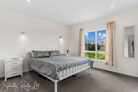 Photo of property in 67 Te Pahi River Drive, Paparoa, 0583