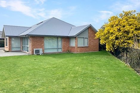 Photo of property in 34 Sycamore Close, Rangiora, 7400