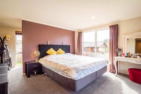 Photo of property in 37 Duxford Crescent, Fairfield, Dunedin, 9018