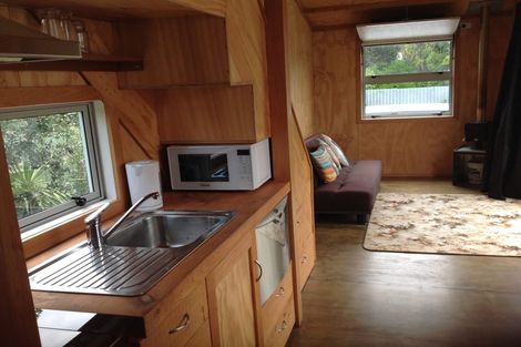 Photo of property in 209 Whirinaki Road, Eskdale, Napier, 4182