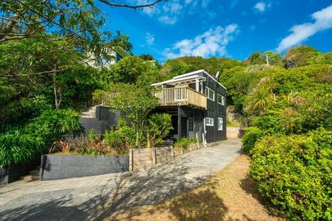 Photo of property in 84 Cluny Road, Plimmerton, Porirua, 5026