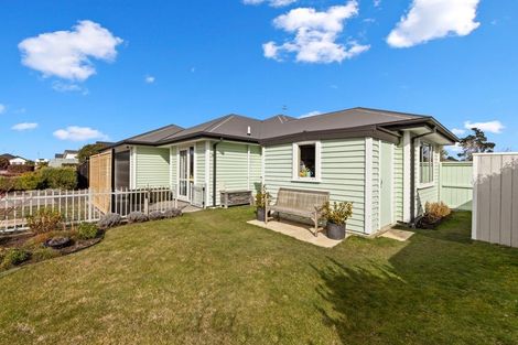 Photo of property in 12 Kawakawa Street, Pegasus, 7612