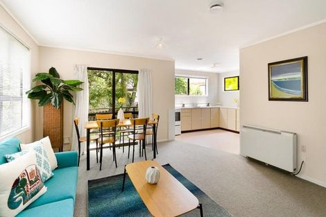 Photo of property in 2/111 Seymour Road, Sunnyvale, Auckland, 0612