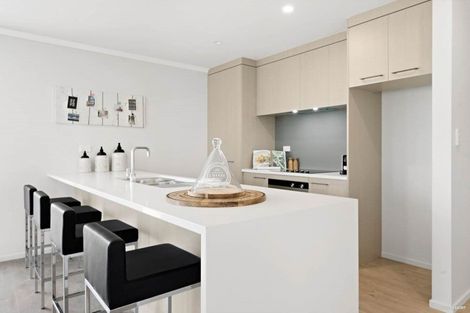 Photo of property in 11 Peet Row, Pokeno, 2471