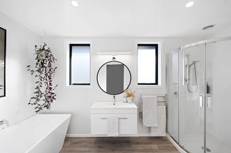 Photo of property in 37 Ruru Street, Cambridge, 3434