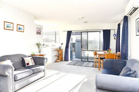 Photo of property in 2/14 Spencer Street, Addington, Christchurch, 8024