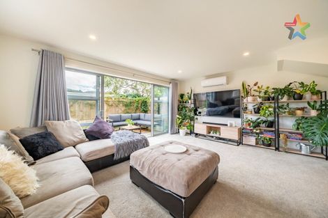 Photo of property in 9 Mcgrath Way, Taita, Lower Hutt, 5011