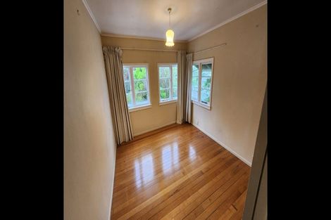 Photo of property in 9 Rangitoto Terrace, Milford, Auckland, 0620