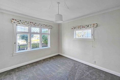 Photo of property in 35 Boulcott Street, Boulcott, Lower Hutt, 5010