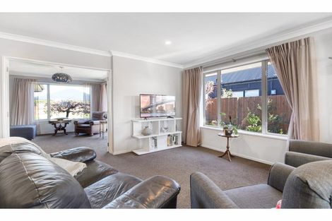 Photo of property in 48 Huntingdon Drive, Rangiora, 7400