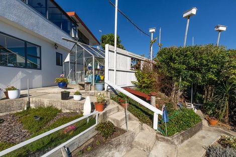 Photo of property in 328 Princes Drive, Britannia Heights, Nelson, 7010