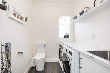 Photo of property in 143 Oxford Street, Ashhurst, 4810