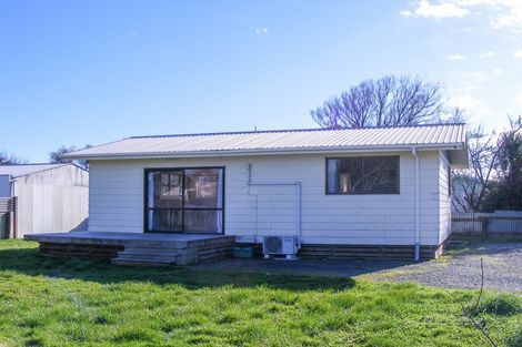 Photo of property in 45 Avenue Road, Foxton, 4814