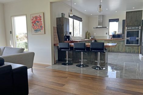 Photo of property in 66 Hamilton Road, Dannevirke, 4976