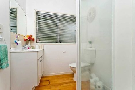 Photo of property in 2/159 Coronation Road, Hillcrest, Auckland, 0627