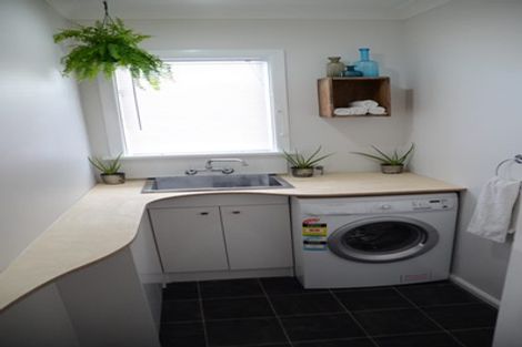 Photo of property in 18 Matangi Street, Hei Hei, Christchurch, 8042
