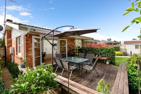 Photo of property in 8 Springfield Crescent, Enderley, Hamilton, 3214