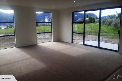 Photo of property in 6 Takutai Place, Diamond Harbour, Lyttelton, 8971