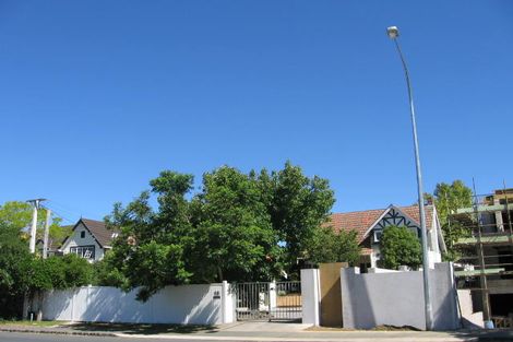 Photo of property in 68 Kitchener Road, Milford, Auckland, 0620