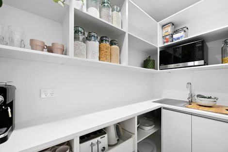 Photo of property in 1 Hebe Crescent, Papamoa Beach, Papamoa, 3118