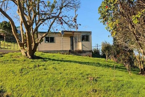 Photo of property in 74 Tarrant Road, Helensville, 0875