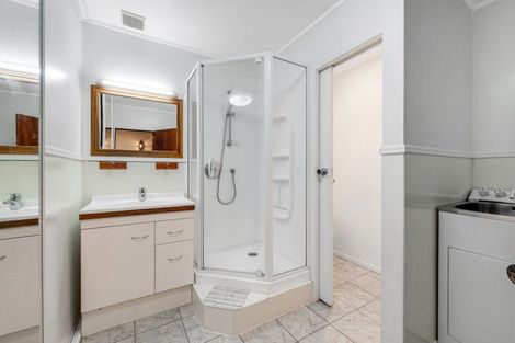 Photo of property in 16 Tercel Place, Sunnyhills, Auckland, 2010