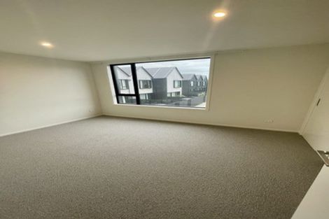 Photo of property in 15d Cuba Street, Petone, Lower Hutt, 5012