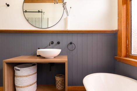 Photo of property in 77 Te Aroha Street, Hamilton East, Hamilton, 3216