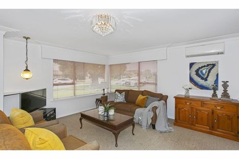 Photo of property in 21 Brynbela Court, Papakura, 2110