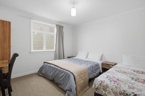 Photo of property in 35 Hine Street, New Plymouth, 4310