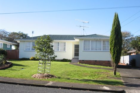 Photo of property in 4 Claymore Street, Manurewa, Auckland, 2102